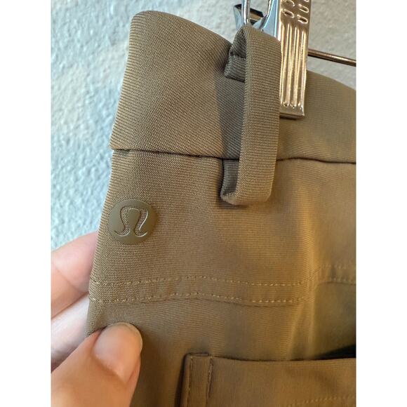 Lululemon Athleta Men's Performance Athletic Pants Golf Outdoors Brown Khaki - Picture 7 of 7